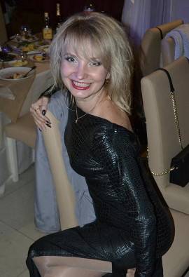Young Ukrainian girl Larisa from Dnipro age 52